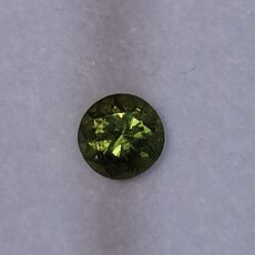 Круг 5,12 мм, 4/1, вес: 0,68 ct. - Ювелирные изделия, бижутерия