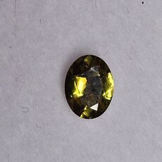 Овал 6,17*4,75, чистота: 1, вес: 0,59 ct. - Ювелирные изделия, бижутерия
