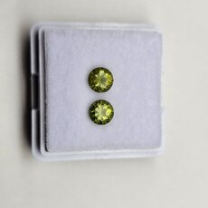 Круг 5,00, 5/1, вес пары: 1,28 ct. - Ювелирные изделия, бижутерия