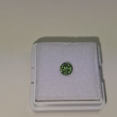 Круг 4,82 мм, 4/1, вес: 0,57 ct. - Ювелирные изделия, бижутерия