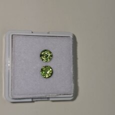 Круг 4,85 мм, 4/2, вес пары: 1,03 ct. - Ювелирные изделия, бижутерия