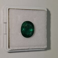 Овал 10,00*7,90 мм, 2/г3, вес: 2,22 ct. - Ювелирные изделия, бижутерия