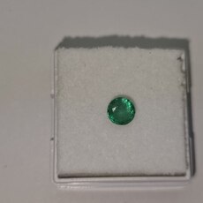 Круг 5,50 мм, 3/г3, вес: 0,70 ct. - Ювелирные изделия, бижутерия