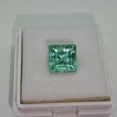 Ашер 8,30*7,45 мм, 4/г3, вес: 2,23 ct. - Ювелирные изделия, бижутерия