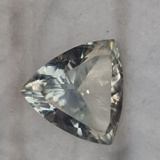 Триллион 16,00*16,00 мм, h = 8,80 мм, вес: 10,82 ct. - Ювелирные изделия, бижутерия