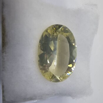 Овал 26,00*17,50 мм, вес: 30,47 ct. - Ювелирные изделия, бижутерия