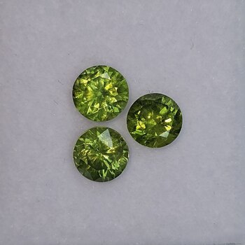 Круг, 5,10 мм, 4/2, вес гарнитура: 1,80 ct. - Ювелирные изделия, бижутерия