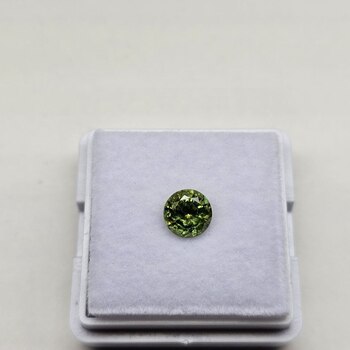 Круг 5,87 мм, 4/1, вес: 0,96 ct. - Ювелирные изделия, бижутерия