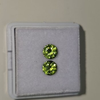 Круг 5,30 мм, 4/2, вес пары: 1,46 ct. - Ювелирные изделия, бижутерия