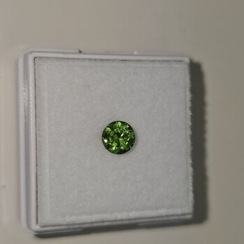 Круг 5,10 мм, 4/1, вес: 0,70 ct. - Ювелирные изделия, бижутерия