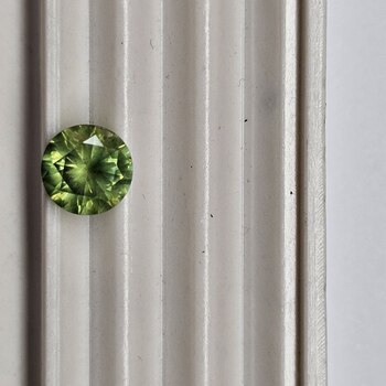 Круг 6,00 мм, 4/2, вес: 1,07 ct. - Ювелирные изделия, бижутерия