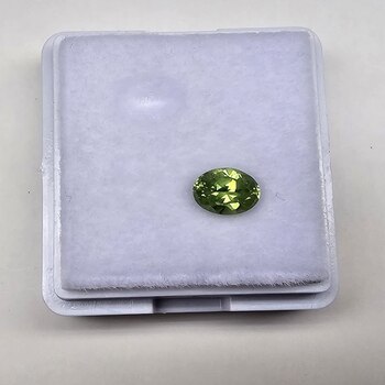 Овал 5,94*4,24 мм, 4/1, вес: 0,61 ct. - Ювелирные изделия, бижутерия
