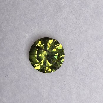 Круг 5,75 мм, 4/2, вес:0,88 ct. - Ювелирные изделия, бижутерия