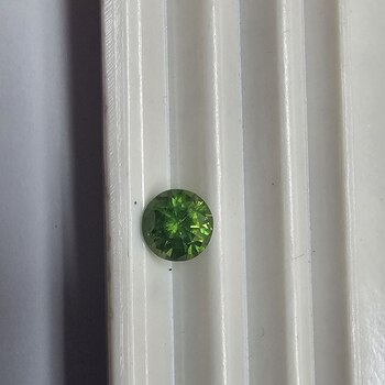 Круг 5,10 мм, 3/1, вес: 0,61 ct. - Ювелирные изделия, бижутерия