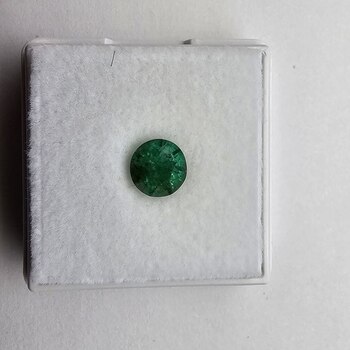 Круг 6,05 мм, 2/г3, вес: 0,90 ct. - Ювелирные изделия, бижутерия