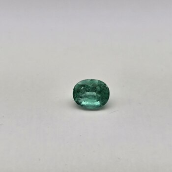 Овал 6,07*5,00 мм, 2/г3, вес: 0,66 ct. - Ювелирные изделия, бижутерия