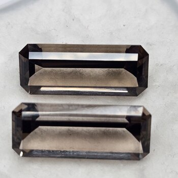 Октагон 24,65*10,10 мм, вес пары: 27,70 ct. - Ювелирные изделия, бижутерия