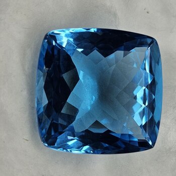 Кушон 19,00*19,00, h = 10.0 мм, вес: 31,47 ct. - Ювелирные изделия, бижутерия