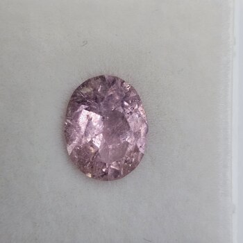 Овал 9,31*7,43 мм, вес: 1,92 ct. - Ювелирные изделия, бижутерия