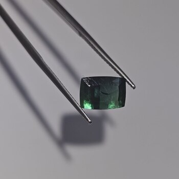 Кушон 10,20*7,30 мм, вес: 3,65 ct. - Ювелирные изделия, бижутерия